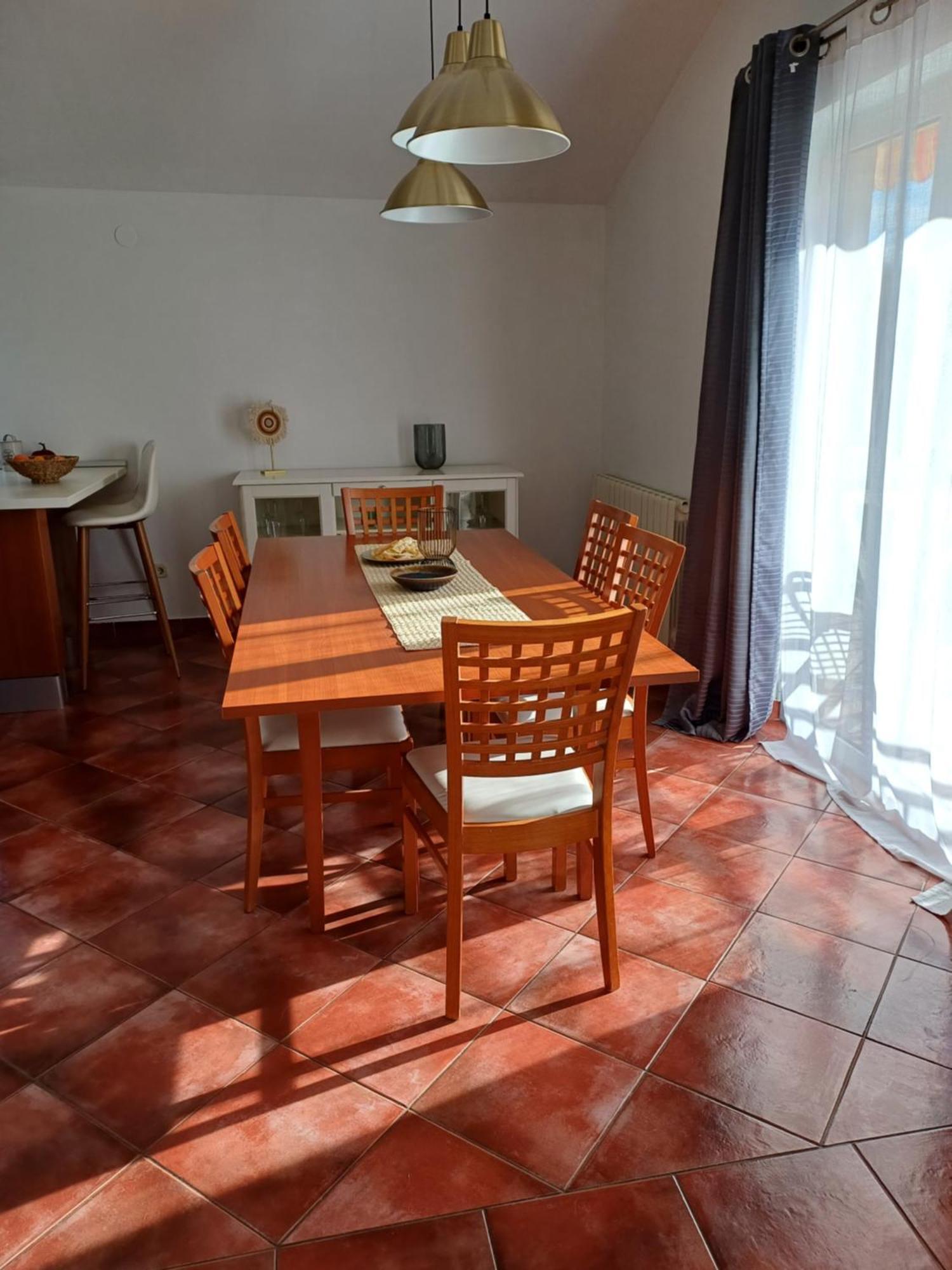 Apartment Debora Sa Privatnim Bazenom
