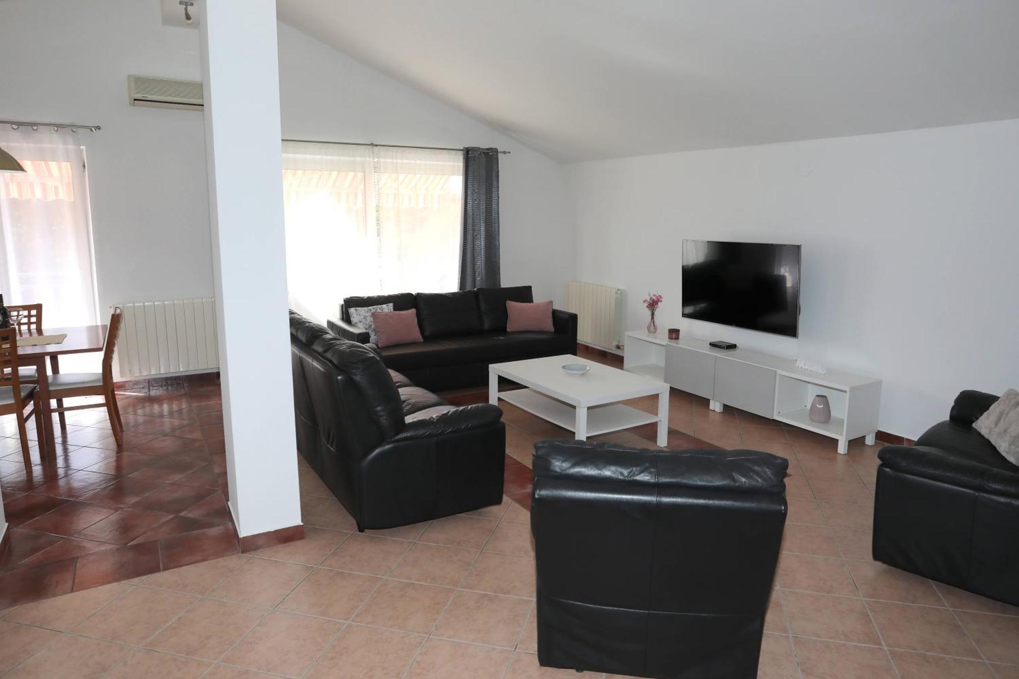 Debora Sa Privatnim Bazenom Apartment